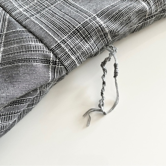 Suzy Shier Gray Plaid Cape Collar Sheath Dress Size S - Picture 13 of 15